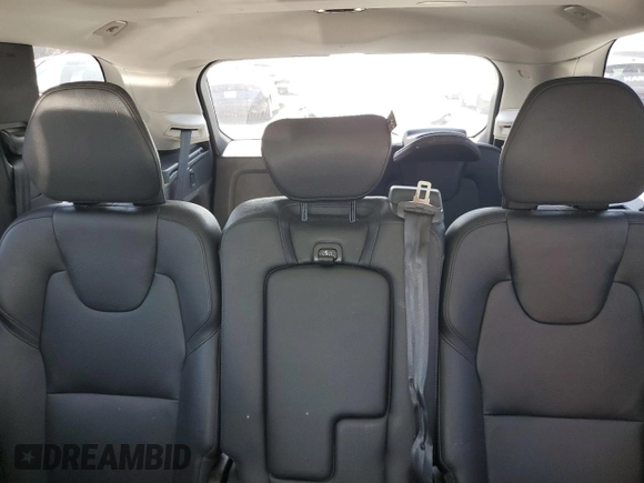 2022 Volvo XC90 Momentum with VIN YV4102PK5N1839437, listed as a Copart auction lot 57344575 with 113,934 mi miles and Salvage title. Bid and sale history available at DreamBid. Image 10.
