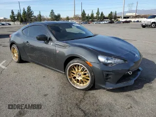 2018 Toyota 86 with VIN JF1ZNAA11J8700382, listed as a Copart auction lot 86327784 with 83,607 mi miles and Salvage Title. Bid and sale history available at carsss.com. Image 4.