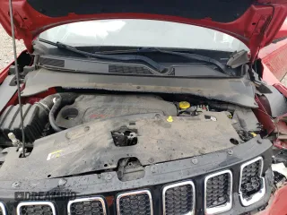 2019 Jeep Compass Latitude with VIN 3C4NJDBB7KT735802, listed as a Copart auction lot 57726275 with 58,660 mi miles and Salvage title. Bid and sale history available at DreamBid. Image 12.
