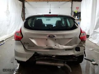 2014 Ford Focus SE with VIN 1FADP3K20EL116145, listed as a Copart auction lot 43067645 with 76,292 mi miles and Salvage Title. Bid and sale history available at carsss.com. Image 6.