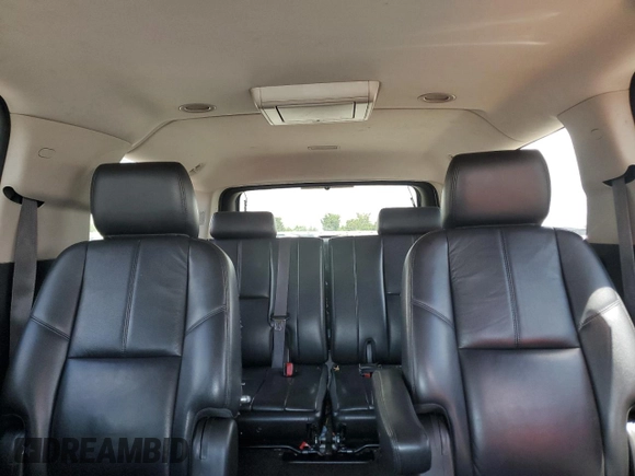 2014 GMC Yukon XL SLT z VIN 1GKS2KE73ER179324, wystawiony jako Copart lot #58002305 z przebiegiem 228 651 mil mil oraz Szkoda całkowita • Salvage title. Historia ofert i sprzedaży dostępna na DreamBid. Obrazek 10.