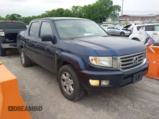 2013 Honda Ridgeline RTL z VIN 5FPYK1F59DB007369, wystawiony jako IAAI lot #42285099 z przebiegiem 208 963 mil mil oraz . Historia ofert i sprzedaży dostępna na DreamBid. Obrazek 1.