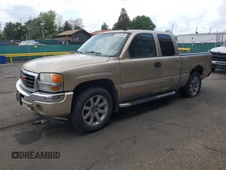 2006 GMC Sierra 1500 SLE z VIN 1GTEK19T06Z123689, wystawiony jako Copart lot #61024135 z przebiegiem 322 836 mil mil oraz Czysty tytuł • Clean title. Historia ofert i sprzedaży dostępna na DreamBid. Obrazek 1.