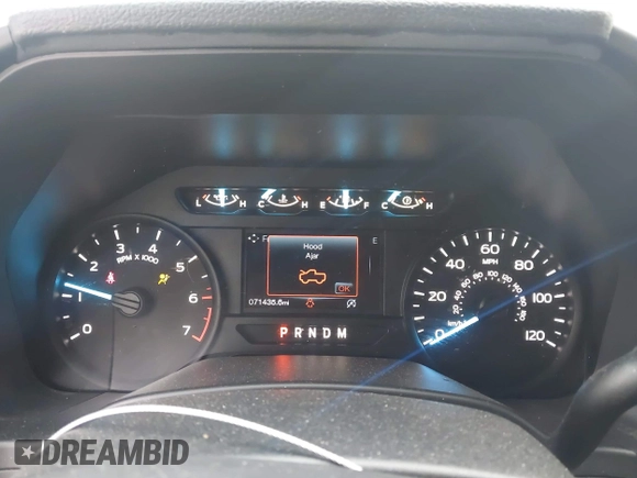 2018 Ford F-150 XL z VIN 1FTEW1EP3JFD67926, wystawiony jako IAAI lot #42270588 z przebiegiem 71 435 mil mil oraz . Historia ofert i sprzedaży dostępna na DreamBid. Obrazek 7.