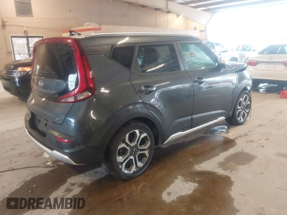 2021 Kia Soul LX with VIN KNDJ23AU5M7770063, listed as a IAAI auction lot 41554244 with 55,365 mi miles. Bid and sale history available at carsss.com. Image 4.