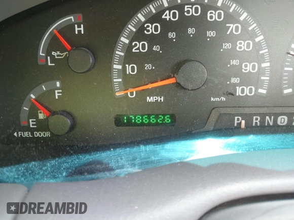 2000 Ford F-150 XL with VIN 1FTRF17W6YNA47683, listed as a IAAI auction lot 42480328 with 178,662 mi miles and . Bid and sale history available at DreamBid. Image 15.