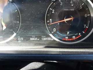 2015 BMW X6 xDrive35i with VIN 5UXKU2C50F0N77926, listed as a IAAI auction lot 41681268 with 136,118 mi miles. Bid and sale history available at carsss.com. Image 7.
