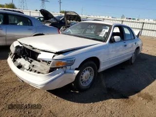 1996 Mercury Grand Marquis LS z VIN 2MELM75W3TX681198, wystawiony jako Copart lot #76377654 z przebiegiem 60 451 mil mil oraz Szkoda całkowita • Salvage title. Historia ofert i sprzedaży dostępna na DreamBid. Obrazek 1.