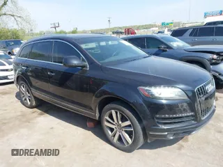 2011 Audi Q7 3.0L TDI Prestige with VIN WA1VMBFE8BD009883, listed as a IAAI auction lot 42047049 with 147,951 mi miles. Bid and sale history available at carsss.com. Image 1.