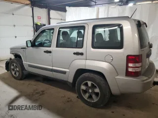 2008 Jeep Liberty Sport z VIN 1J8GN28K98W105722, wystawiony jako Copart lot #54117375 z przebiegiem 150 376 mil mil oraz Szkoda całkowita • Salvage title. Historia ofert i sprzedaży dostępna na DreamBid. Obrazek 2.