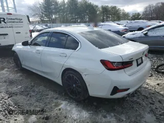 2022 BMW 3 Series 330i xDrive with VIN 3MW5R7J02N8C63913, listed as a Copart auction lot 85760924 with 0 mi miles and Salvage Title. Bid and sale history available at carsss.com. Image 2.