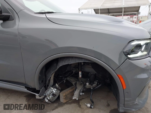 2023 Dodge Durango GT Plus z VIN 1C4RDHDG5PC675336, wystawiony jako IAAI lot #42277960 z przebiegiem 7 673 mil mil oraz . Historia ofert i sprzedaży dostępna na DreamBid. Obrazek 6.
