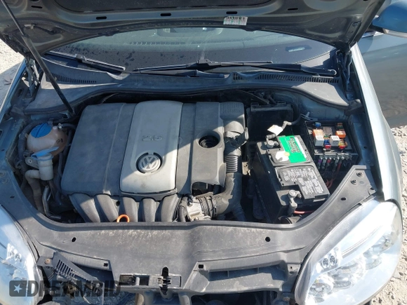 2006 Volkswagen Jetta 2.5L z VIN 3VWSF71K06M798437, wystawiony jako IAAI lot #42559453 z przebiegiem 169 485 mil mil oraz . Historia ofert i sprzedaży dostępna na DreamBid. Obrazek 10.