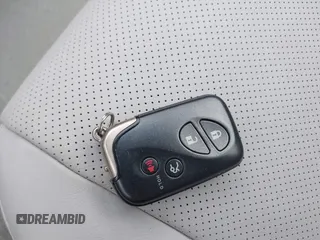 2009 Lexus ES 330 с VIN JTHBJ46G392313545, выставлен на аукционе IAAI как лот 42424298 с пробегом 53 111 миль миль и . История ставок и продаж доступна на DreamBid. Изображение 11.