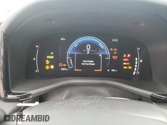 2025 Toyota Camry LE z VIN 4T1DBADK4SU017453, wystawiony jako Copart lot #52183485 z przebiegiem 16 812 mil mil oraz Szkoda całkowita • Salvage title. Historia ofert i sprzedaży dostępna na DreamBid. Obrazek 9.