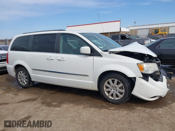 2013 Chrysler Town & Country Touring with VIN 2C4RC1BG3DR675173, listed as a IAAI auction lot 41744564 with 127,405 mi miles. Bid and sale history available at carsss.com. Image 13.
