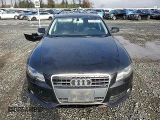 2011 Audi A4 Prestige z VIN WAUKFAFLXBN033170, wystawiony jako Copart lot #81143614 z przebiegiem 185 133 mil mil oraz Szkoda całkowita • Salvage title. Historia ofert i sprzedaży dostępna na DreamBid. Obrazek 5.
