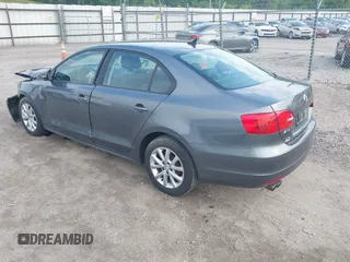 2011 Volkswagen Jetta SE with VIN 3VWDX7AJ5BM388532, listed as a IAAI auction lot 42453112 with 120,170 mi miles and . Bid and sale history available at DreamBid. Image 3.