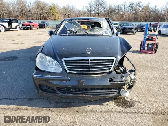 2006 Mercedes-Benz S 500 z VIN WDBNG84J56A469198, wystawiony jako Copart lot #82806504 z przebiegiem Nie podano mil oraz Szkoda całkowita • Salvage title. Historia ofert i sprzedaży dostępna na DreamBid. Obrazek 5.