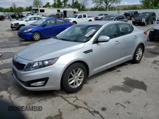 2013 Kia Optima LX z VIN KNAGM4A75D5440758, wystawiony jako Copart lot #54694835 z przebiegiem 116 872 mil mil oraz Szkoda całkowita • Salvage title. Historia ofert i sprzedaży dostępna na DreamBid. Obrazek 1.