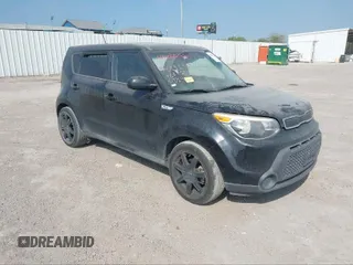 2015 Kia Soul with VIN KNDJN2A2XF7788710, listed as a IAAI auction lot 41142953 with 1 mi miles. Bid and sale history available at carsss.com. Image 1.