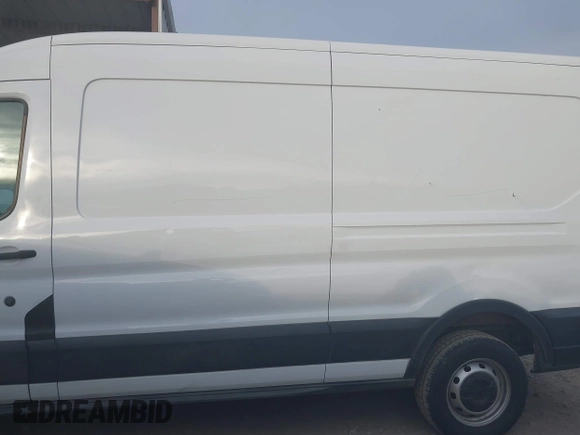 2020 Ford Transit Cargo with VIN 1FTBR1C84LKA91255, listed as a IAAI auction lot 41067146 with 165,207 mi miles. Bid and sale history available at carsss.com. Image 14.