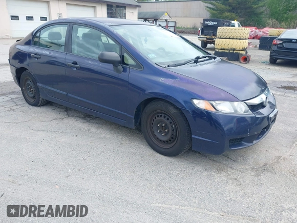 2009 Honda Civic DX-VP z VIN 2HGFA16329H512240, wystawiony jako IAAI lot #42310986 z przebiegiem 212 760 mil mil oraz . Historia ofert i sprzedaży dostępna na DreamBid. Obrazek 1.
