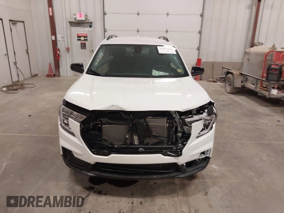 2024 GMC Terrain SLE z VIN 3GKALTEG8RL211776, wystawiony jako IAAI lot #41901624 z przebiegiem 14 287 mil mil oraz . Historia ofert i sprzedaży dostępna na DreamBid. Obrazek 12.