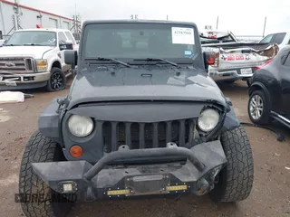 2012 Jeep Wrangler Unlimited Rubicon with VIN 1C4HJWFGXCL142804, listed as a IAAI auction lot 42183960 with 124,392 mi miles and . Bid and sale history available at DreamBid. Image 12.
