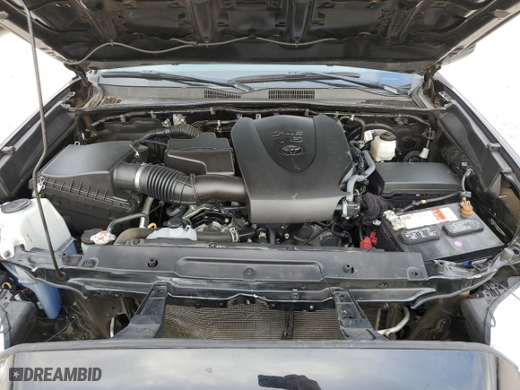 2022 Toyota Tacoma 4WD SR with VIN 3TMCZ5AN9NM458876, listed as a Copart auction lot 53727005 with 40,482 mi miles and Salvage Title. Bid and sale history available at carsss.com. Image 11.