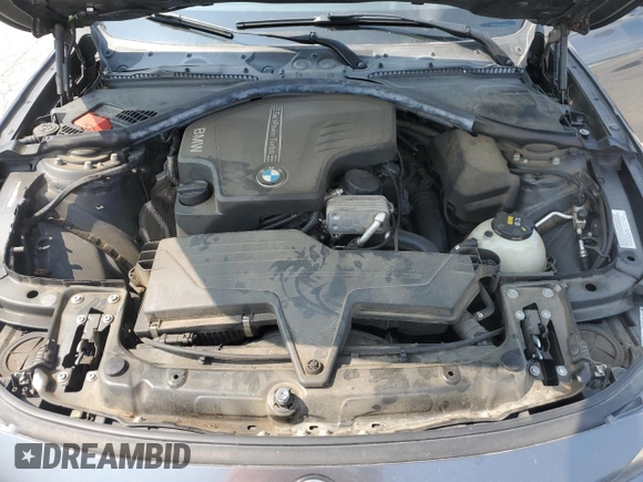 2015 BMW 3 Series 328i z VIN WBA3C1C52FK122225, wystawiony jako Copart lot #57556555 z przebiegiem 69 193 mil mil oraz Szkoda całkowita • Salvage title. Historia ofert i sprzedaży dostępna na DreamBid. Obrazek 11.