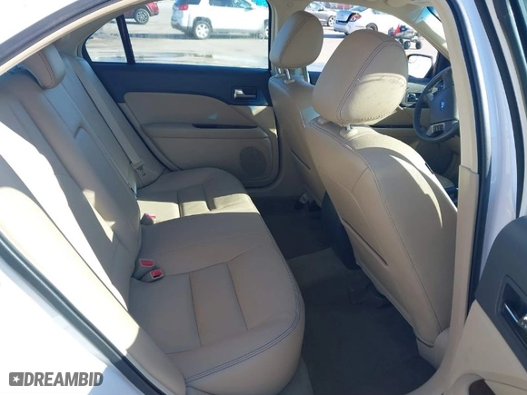 2011 Ford Fusion SEL with VIN 3FAHP0JA8BR255770, listed as a IAAI auction lot 41744199 with 146,889 mi miles. Bid and sale history available at carsss.com. Image 8.