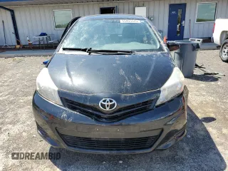 2012 Toyota Yaris L z VIN JTDJTUD39CD514806, wystawiony jako Copart lot #55955575 z przebiegiem 103 204 mil mil oraz Czysty tytuł • Clean title. Historia ofert i sprzedaży dostępna na DreamBid. Obrazek 5.