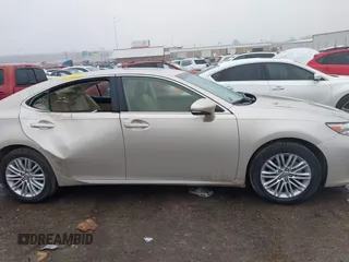 2013 Lexus ES 250 с VIN JTHBK1GG8D2022588, выставлен на аукционе IAAI как лот 41449426 с пробегом 62 232 миль миль и . История ставок и продаж доступна на DreamBid. Изображение 13.