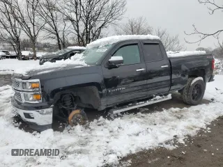 2015 Chevrolet Silverado 1500 LT with VIN 1GCVKREC0FZ405559, listed as a Copart auction lot 44819025 with 92,933 mi miles and Salvage Title. Bid and sale history available at carsss.com. Image 1.