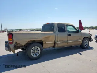 2000 Chevrolet Silverado 1500 LS with VIN 2GCEC19V5Y1239674, listed as a Copart auction lot 53077305 with 229,206 mi miles and Salvage Title. Bid and sale history available at carsss.com. Image 3.