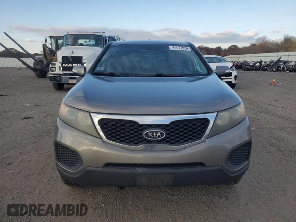 2012 Kia Sorento LX with VIN 5XYKT4A11CG237142, listed as a Copart auction lot 76637024 with 323,504 mi miles and Clean Title. Bid and sale history available at carsss.com. Image 5.