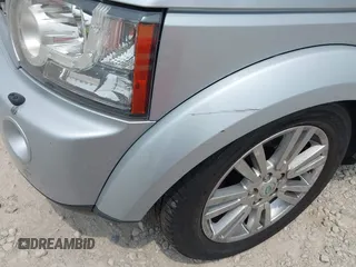 2011 Land Rover LR4 HSE z VIN SALAG2D42BA565770, wystawiony jako IAAI lot #42449944 z przebiegiem 144 234 mil mil oraz . Historia ofert i sprzedaży dostępna na DreamBid. Obrazek 6.