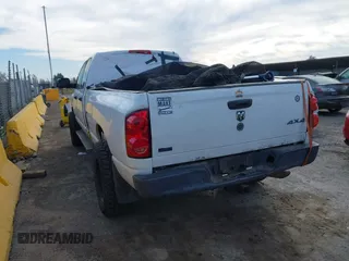2009 Dodge Ram 2500 ST with VIN 3D7KS28L29G511267, listed as a IAAI auction lot 41699242 with 181,379 mi miles. Bid and sale history available at carsss.com. Image 3.