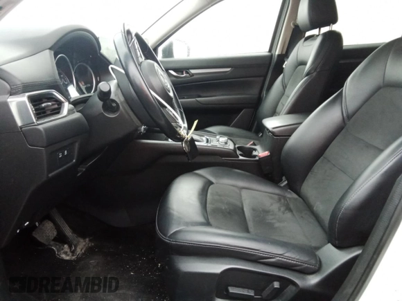 2020 Mazda CX-5 Touring z VIN JM3KFBCM8L1789067, wystawiony jako Copart lot #54953015 z przebiegiem 134 306 mil mil oraz Nie do naprawy • Non repairable. Historia ofert i sprzedaży dostępna na DreamBid. Obrazek 7.
