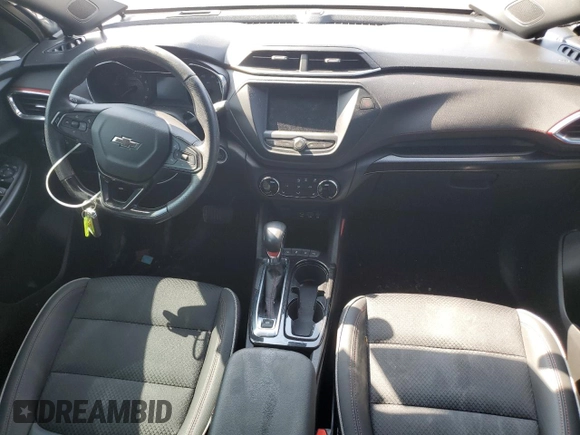 2021 Chevrolet TrailBlazer RS with VIN KL79MUSL6MB163057, listed as a Copart auction lot 68440654 with 43,448 mi miles and Salvage Title. Bid and sale history available at DreamBid. Image 8.