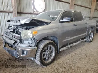 2017 Toyota Tundra 2WD SR5 with VIN 5TFEM5F18HX117626, listed as a Copart auction lot 82995684 with 120,662 mi miles and Salvage Title. Bid and sale history available at carsss.com. Image 1.