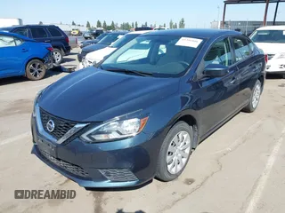 2017 Nissan Sentra S z VIN 3N1AB7AP3HY240179, wystawiony jako IAAI lot #42391806 z przebiegiem 91 939 mil mil oraz . Historia ofert i sprzedaży dostępna na DreamBid. Obrazek 2.
