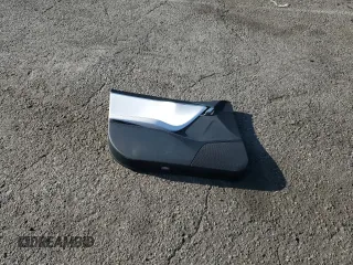 2017 Tesla Model S 100D с VIN 5YJSA1E23HF199497, выставлен на аукционе Copart как лот 51302475 с пробегом 61 993 миль миль и Списание • Salvage title. История ставок и продаж доступна на DreamBid. Изображение 14.