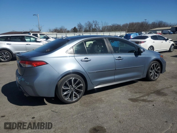 2020 Toyota Corolla SE with VIN JTDS4RCE0LJ001852, listed as a Copart auction lot 50583125 with 68,421 mi miles and Salvage Title. Bid and sale history available at DreamBid. Image 3.