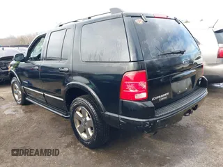 2005 Ford Explorer Limited z VIN 1FMZU75W65UB07633, wystawiony jako IAAI lot #41727802 z przebiegiem 211 202 mil mil oraz . Historia ofert i sprzedaży dostępna na DreamBid. Obrazek 3.
