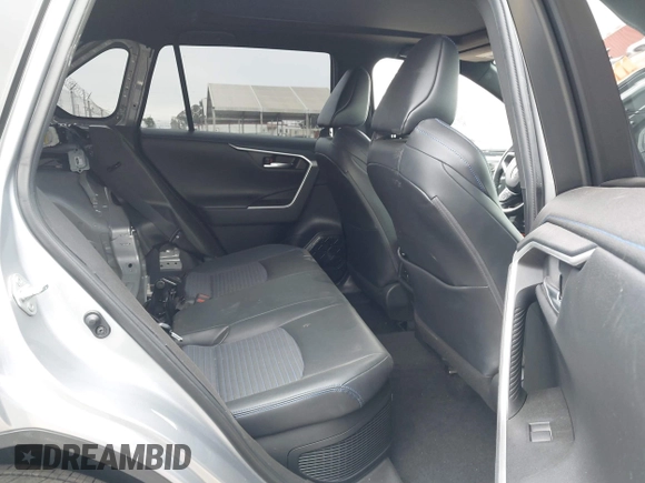 2021 Toyota RAV4 Hybrid XSE z VIN 4T3E6RFV9MU027713, wystawiony jako IAAI lot #42587759 z przebiegiem 28 806 mil mil oraz . Historia ofert i sprzedaży dostępna na DreamBid. Obrazek 8.