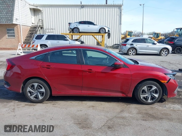 2020 Honda Civic LX с VIN 19XFC2F62LE001669, выставлен на аукционе IAAI как лот 41935062 с пробегом 68 285 миль миль и . История ставок и продаж доступна на DreamBid. Изображение 14.