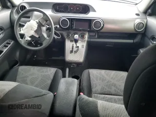 2013 Scion xB z VIN JTLZE4FE3DJ040323, wystawiony jako Copart lot #47893975 z przebiegiem 211 118 mil mil oraz Szkoda całkowita • Salvage title. Historia ofert i sprzedaży dostępna na DreamBid. Obrazek 8.
