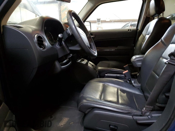 2010 Jeep Patriot Limited with VIN 1J4NF4GB7AD511776, listed as a Copart auction lot 47919064 with 107,055 mi miles and Salvage Title. Bid and sale history available at DreamBid. Image 7.